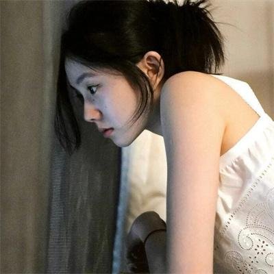 在月光下
